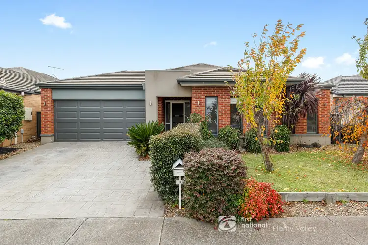 8 Kernaghan Drive, Mernda VIC 3754