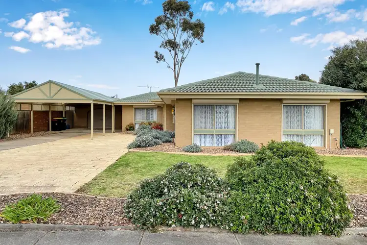 109 West Melton Drive, Melton West VIC 3337