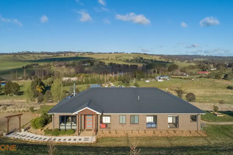 16 James Dalton Lane, Orange NSW 2800