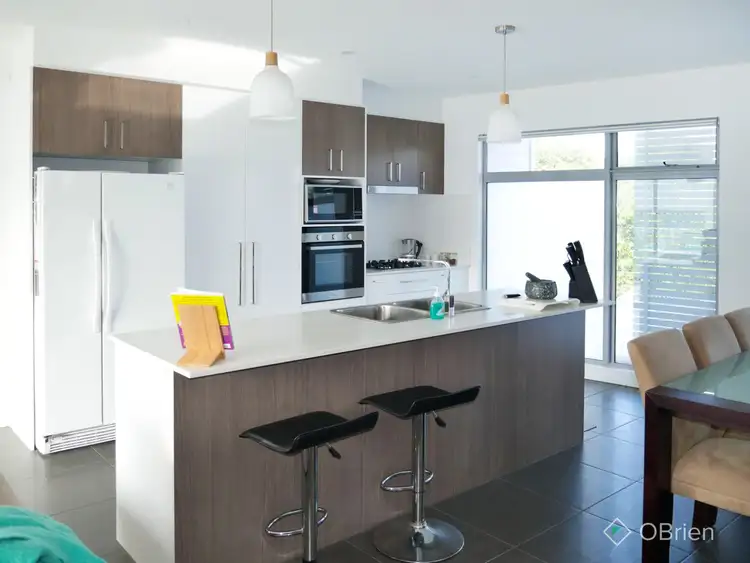 Sixth view of Homely townhouse listing, 5/36 Mereweather Avenue, Frankston VIC 3199