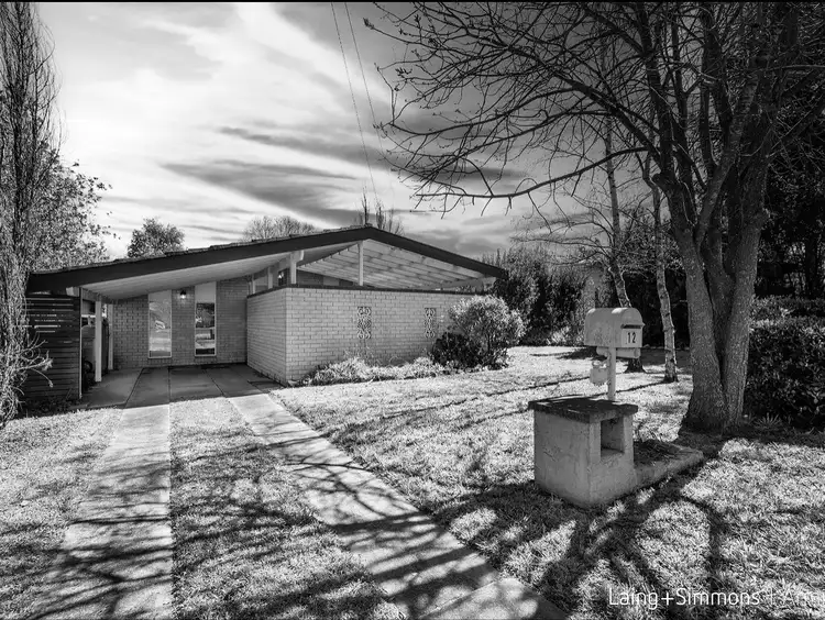 12 Judith Street, Armidale NSW 2350