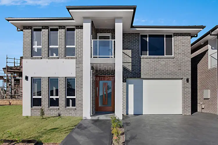 4B Richards Loop, Oran Park NSW 2570