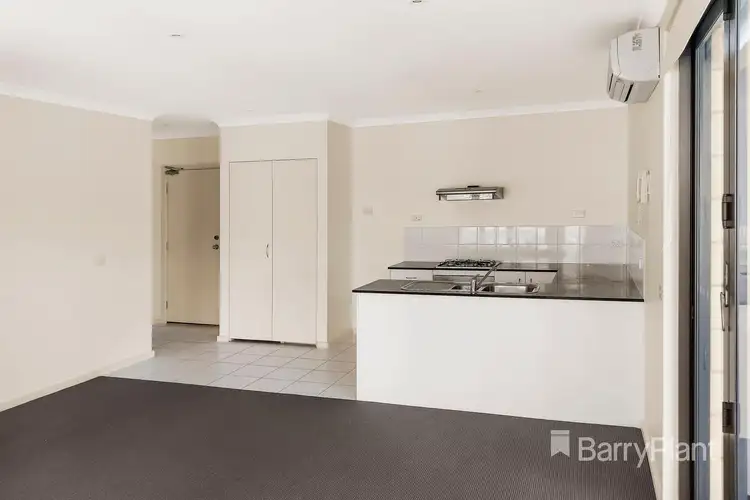Fifth view of Homely unit listing, 2/28 Diamond Boulevard, Greensborough VIC 3088