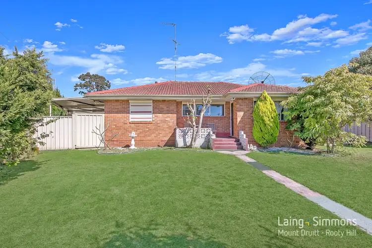 31 Bougainville Road, Lethbridge Park NSW 2770