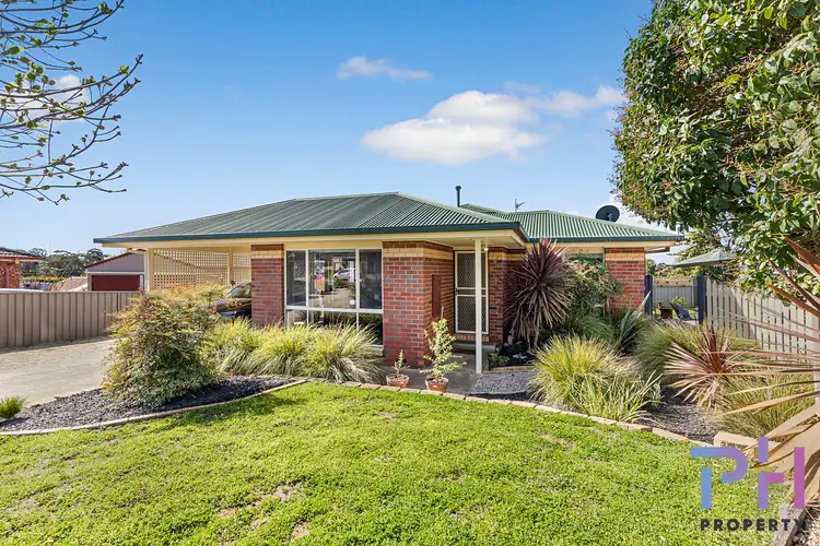 6 Narini Court, California Gully VIC 3556