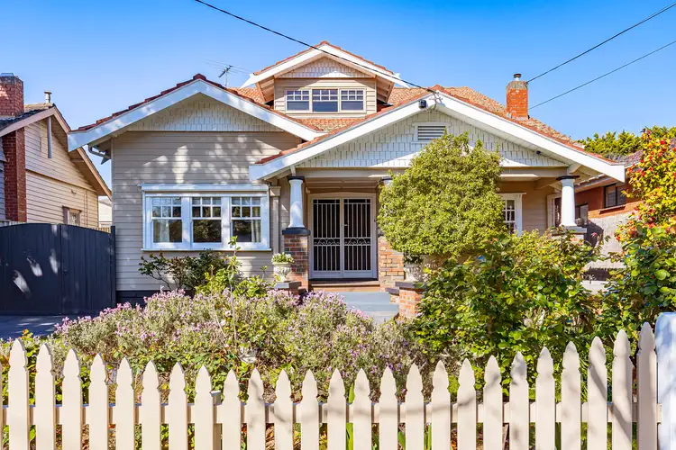 852 Hampton Street, Brighton VIC 3186