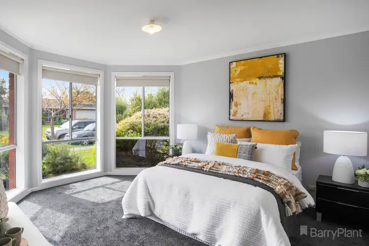 Fifth view of Homely house listing, 32 Thomas Place, Pakenham VIC 3810