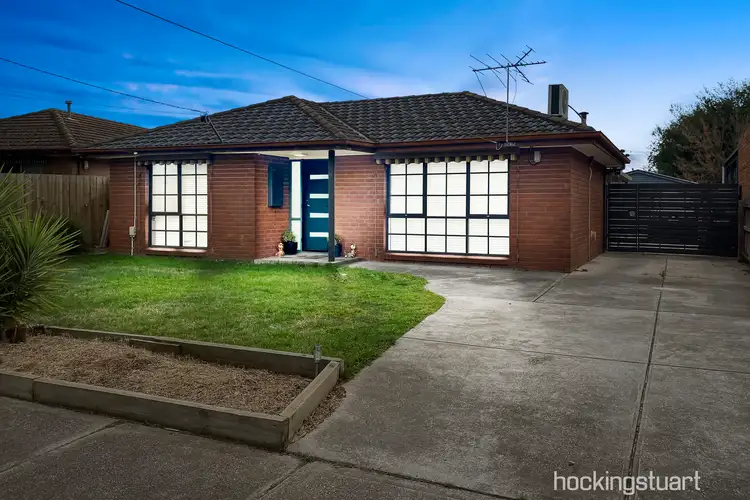 6 Gretel Grove, Melton VIC 3337