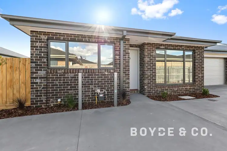 2/10 Date Palm Street, Longwarry VIC 3816