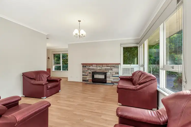 Second view of Homely house listing, 10 Deschamp Crescent, Rowville VIC 3178