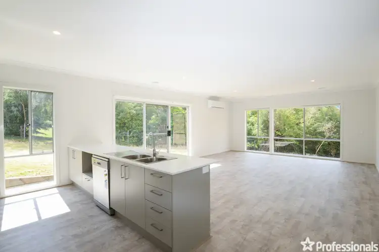 Second view of Homely house listing, 5 Pauls Close, Yarra Junction VIC 3797