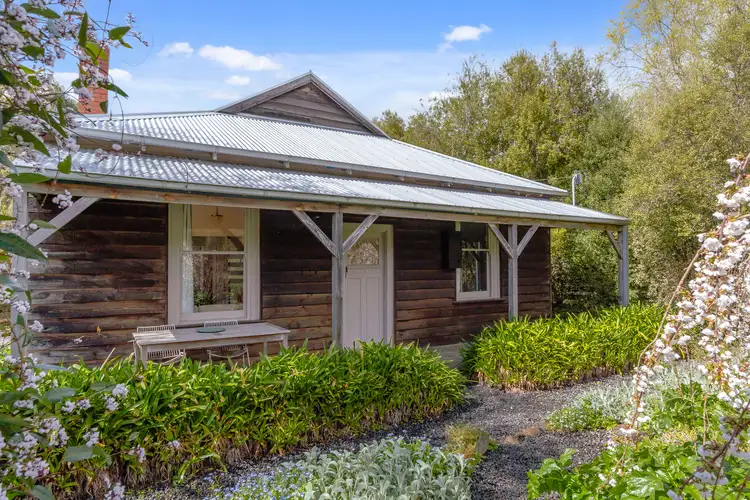 53 Main Road, Mount Egerton VIC 3352