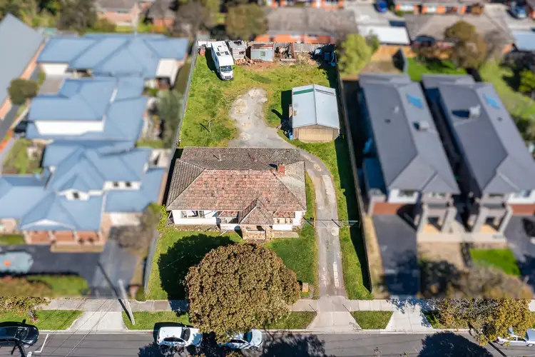 Second view of Homely house listing, 4 Premier Avenue, Vermont VIC 3133