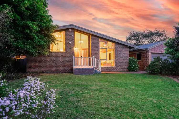Fifth view of Homely house listing, 5 Cairn Curren Close, Rowville VIC 3178