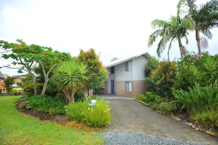 Second view of Homely house listing, 3 Ocean View Road, Arrawarra Headland NSW 2456