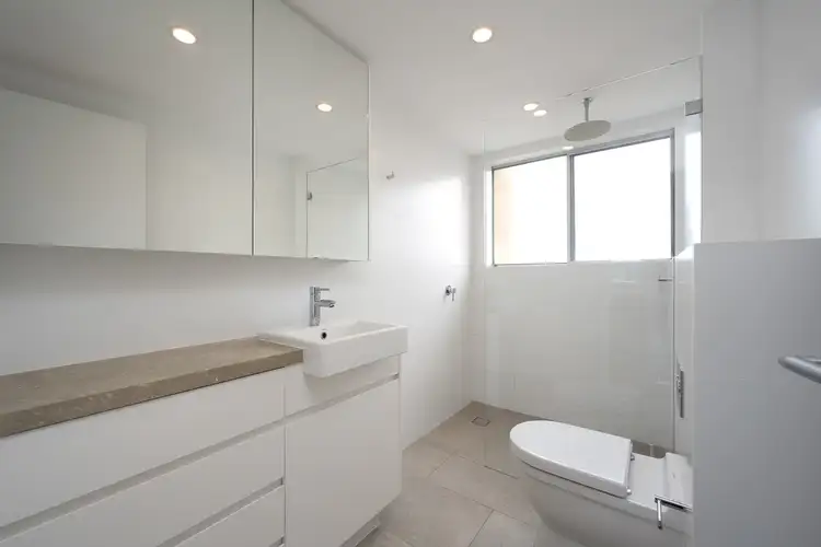 Fifth view of Homely apartment listing, 10/38 O'Brien Street, Bondi Beach NSW 2026