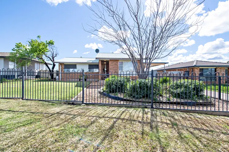 17 Tanderra Drive, Dubbo NSW 2830