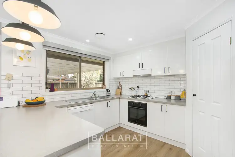 Third view of Homely house listing, 30 Lauderdale Avenue, Alfredton VIC 3350