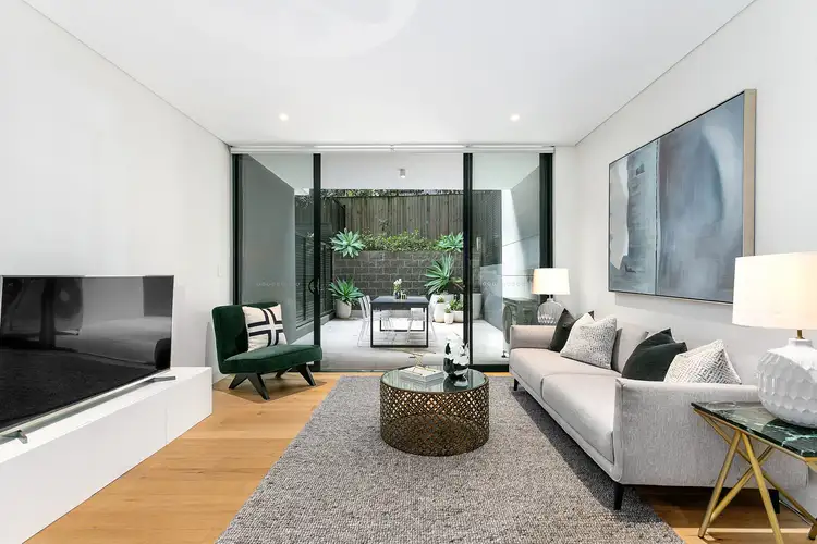 104/50 Gordon Crescent