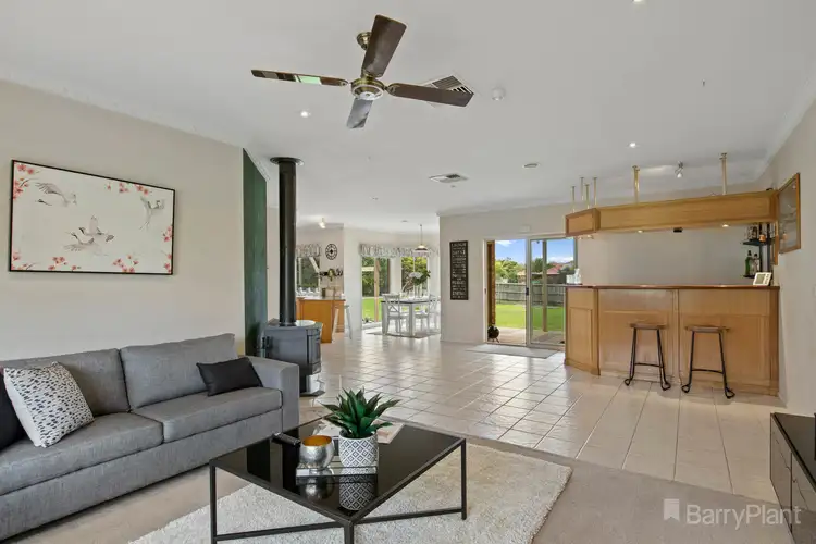 Fourth view of Homely house listing, 7 Wheatsheaf Court, Narre Warren North VIC 3804