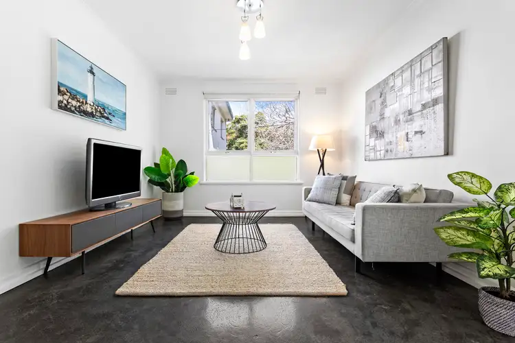 Main view of Homely apartment listing, 1/11 Tiuna Grove, Elwood VIC 3184