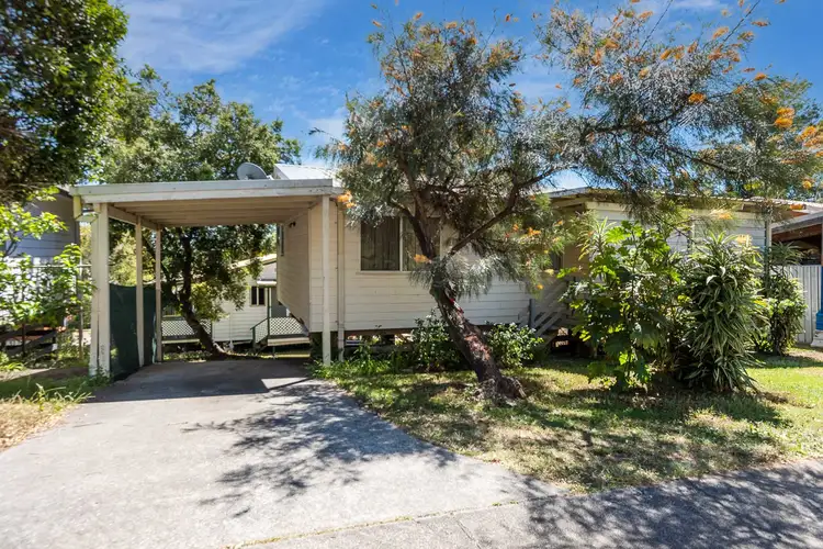 1 Waratah Close, Stapylton QLD 4207