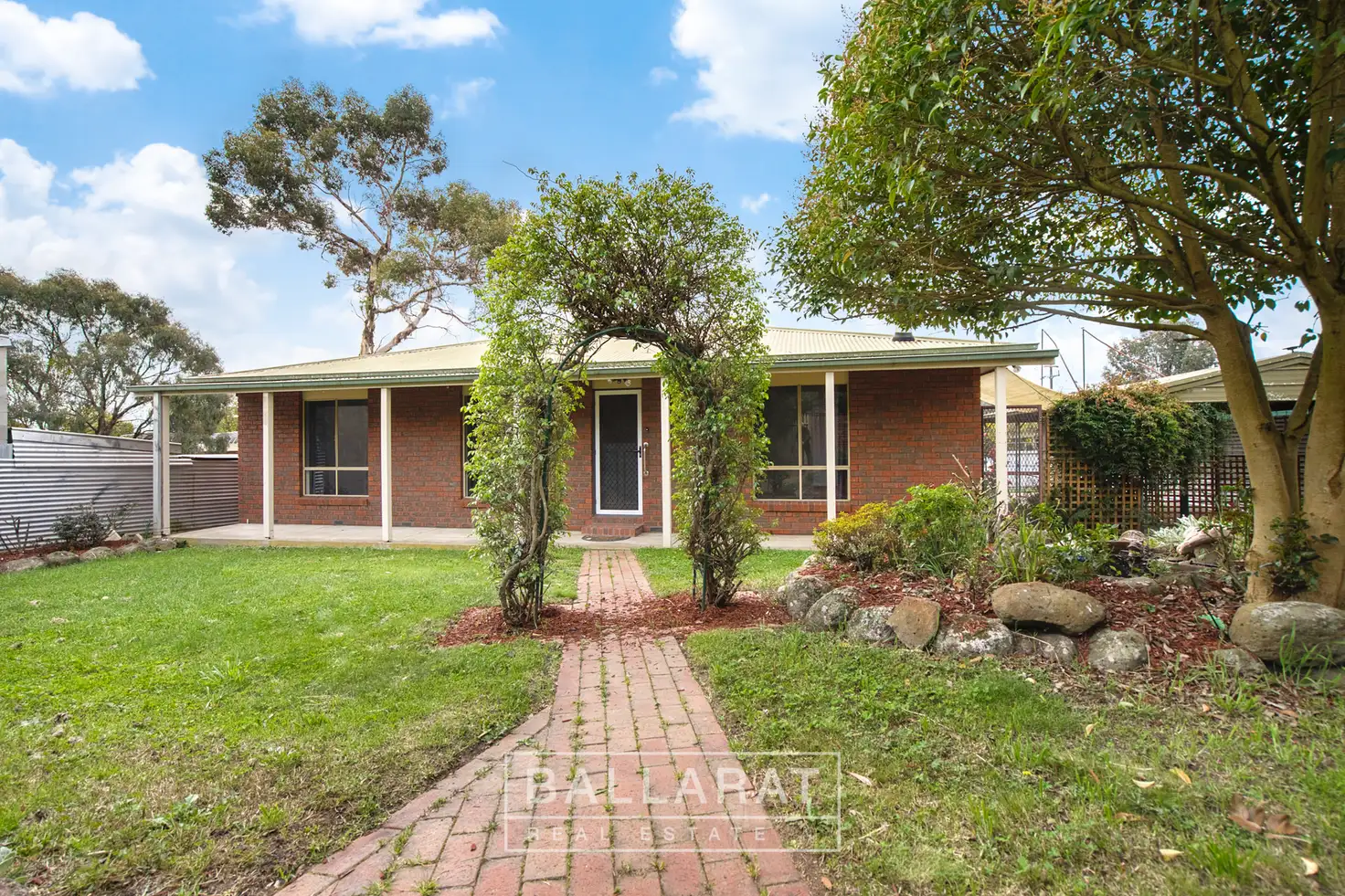 Main view of Homely house listing, 2/8 Neill Street, Beaufort VIC 3373
