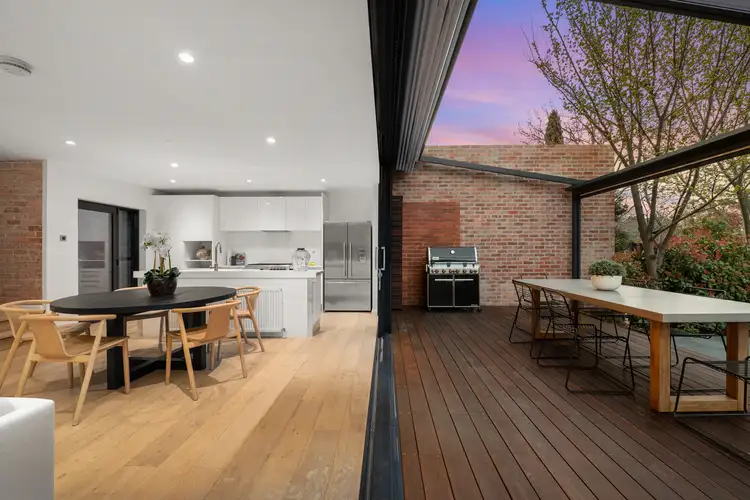 41 White Crescent, Campbell ACT 2612