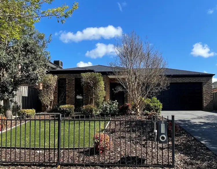3 Parry Drive, Narre Warren VIC 3805