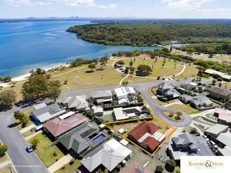 6 Hodges Court, Banksia Beach QLD 4507