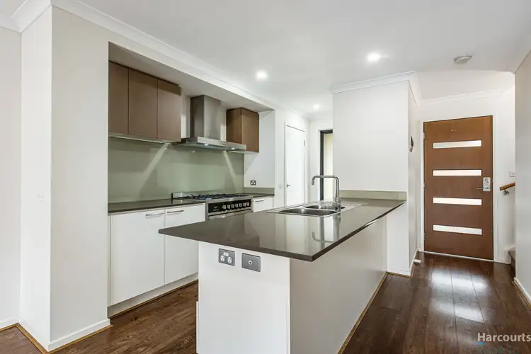 Sixth view of Homely townhouse listing, 21 Birchmore Road, Wollert VIC 3750