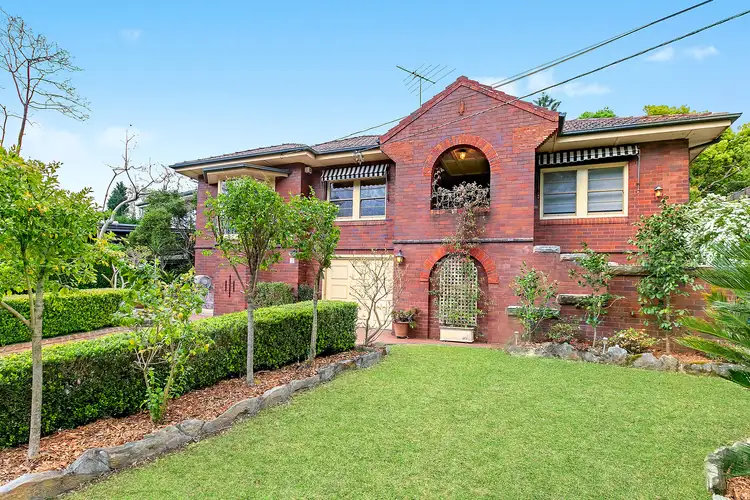 2 Merlin Street, Roseville NSW 2069