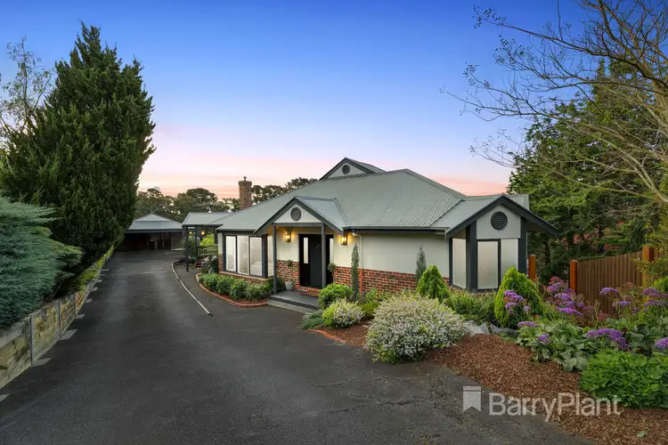 7 Avonsleigh Close, Warranwood VIC 3134