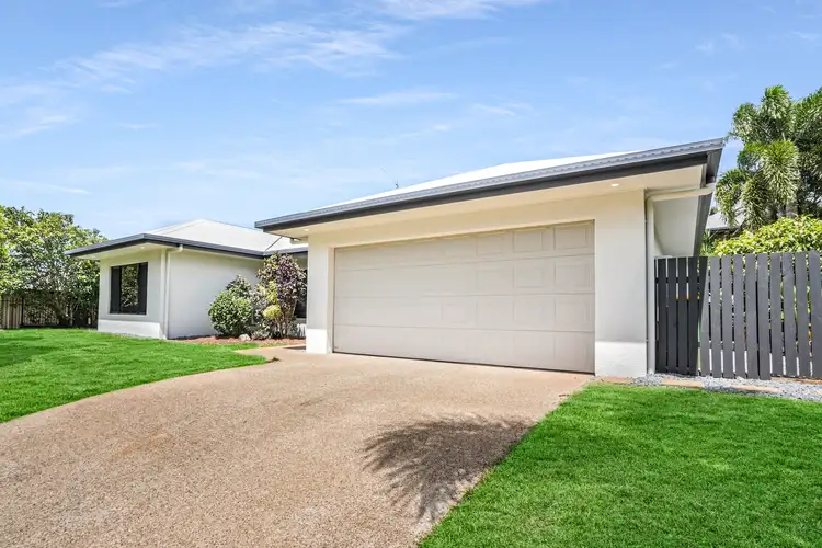 10 Regent Avenue, Redlynch QLD 4870