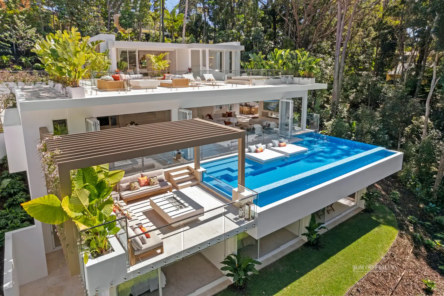 Main view of Homely house listing, 1/1-7 Bayview Road, Noosa Heads QLD 4567