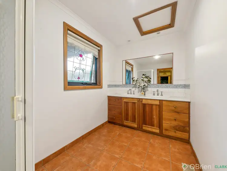 Sixth view of Homely house listing, 5 Wilson Court, Trafalgar VIC 3824