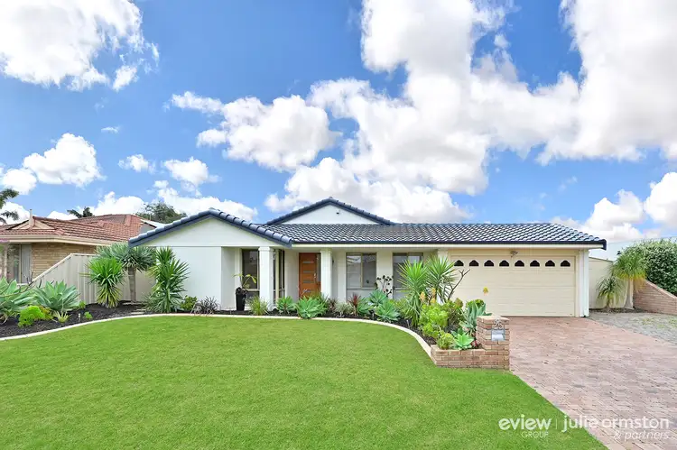 25 Westhaven Drive, Woodvale WA 6026