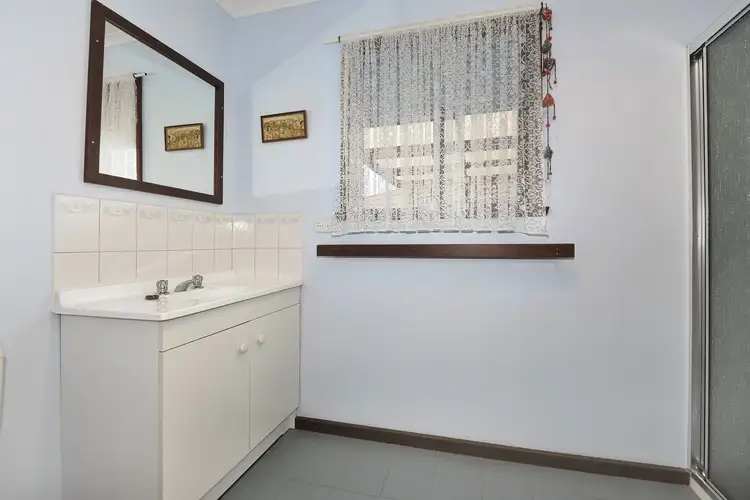 Sixth view of Homely house listing, 1 Eucalypt Court, Ararat VIC 3377