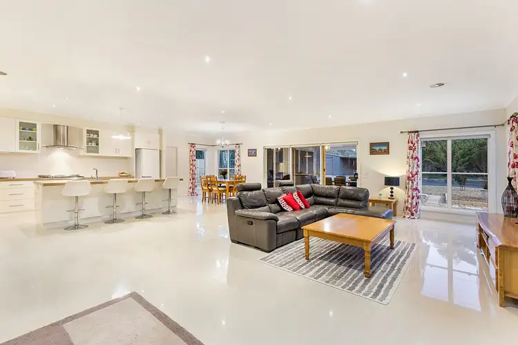 Seventh view of Homely house listing, 14 Floreate Drive, Junortoun VIC 3551