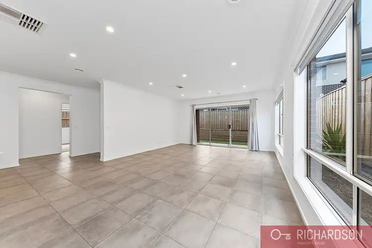 Fifth view of Homely house listing, 5 Treacle Road, Manor Lakes VIC 3024