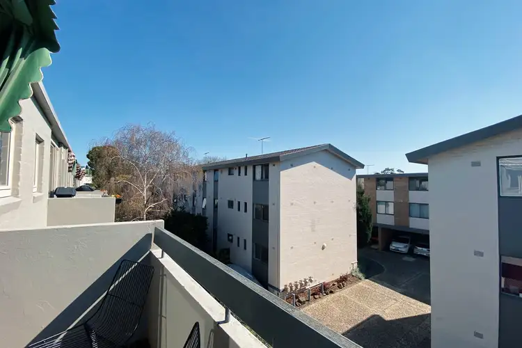 Fifth view of Homely apartment listing, 6/623 Drummond Street, Carlton North VIC 3054