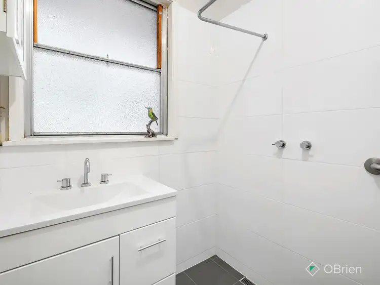 Fifth view of Homely house listing, 1 Rosemary Crescent, Frankston North VIC 3200