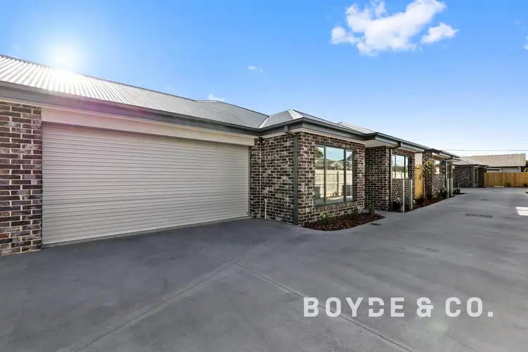 3/10 Date Palm Street, Longwarry VIC 3816