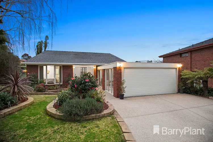 9 Karnak Court, Glen Waverley VIC 3150