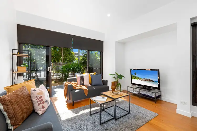 102/49 Dickens Street, Norman Park QLD 4170