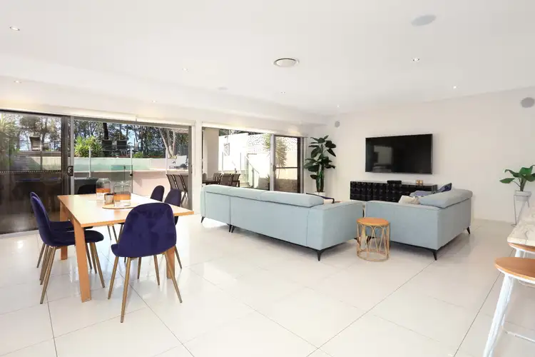 Sixth view of Homely semi-detached listing, 8002B Vista Drive, Benowa QLD 4217