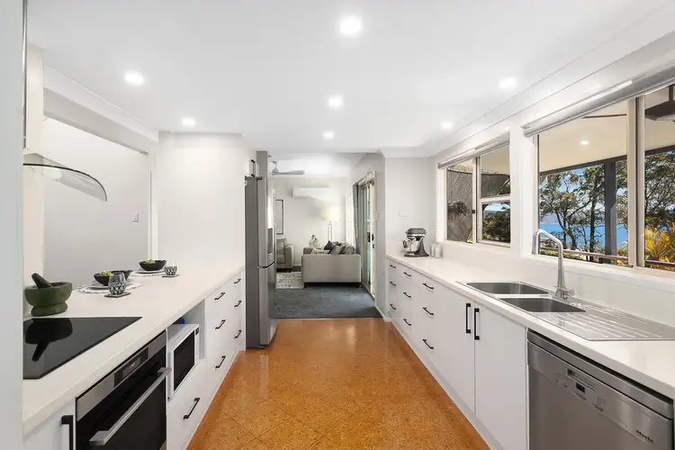 10 Shaw Street, Saratoga NSW 2251