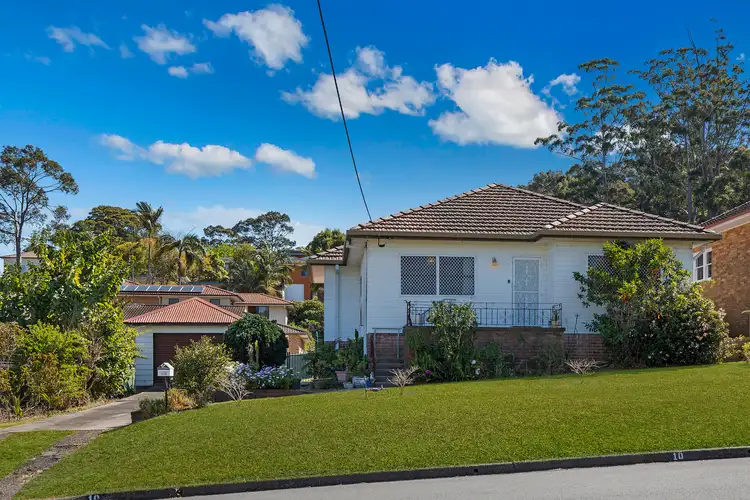 Main view of Homely house listing, 10 Chapman Avenue, Wyong NSW 2259