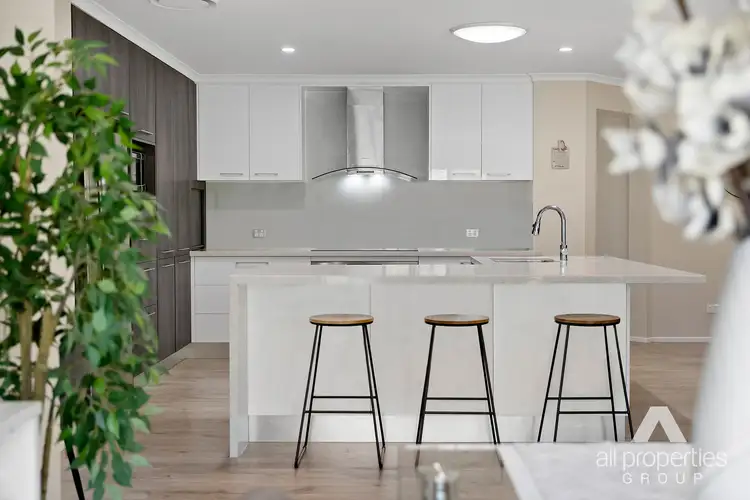 Second view of Homely house listing, 27 Inverary Place, Parkinson QLD 4115