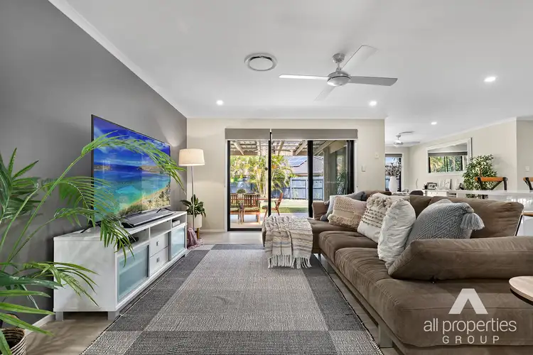 Fifth view of Homely house listing, 27 Inverary Place, Parkinson QLD 4115